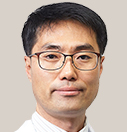 김광일